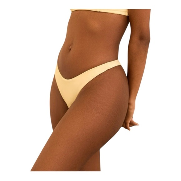 Dippin Daisys Eyelet Bikini in Sunshine Yellow NWT - Picture 5 of 10